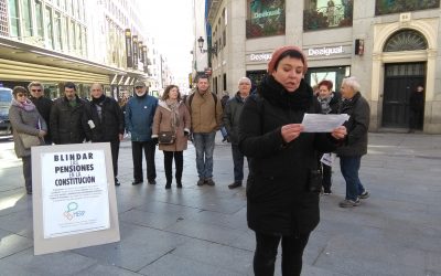 Madrid se vuelca en la recogida de firmas para blindar las pensiones