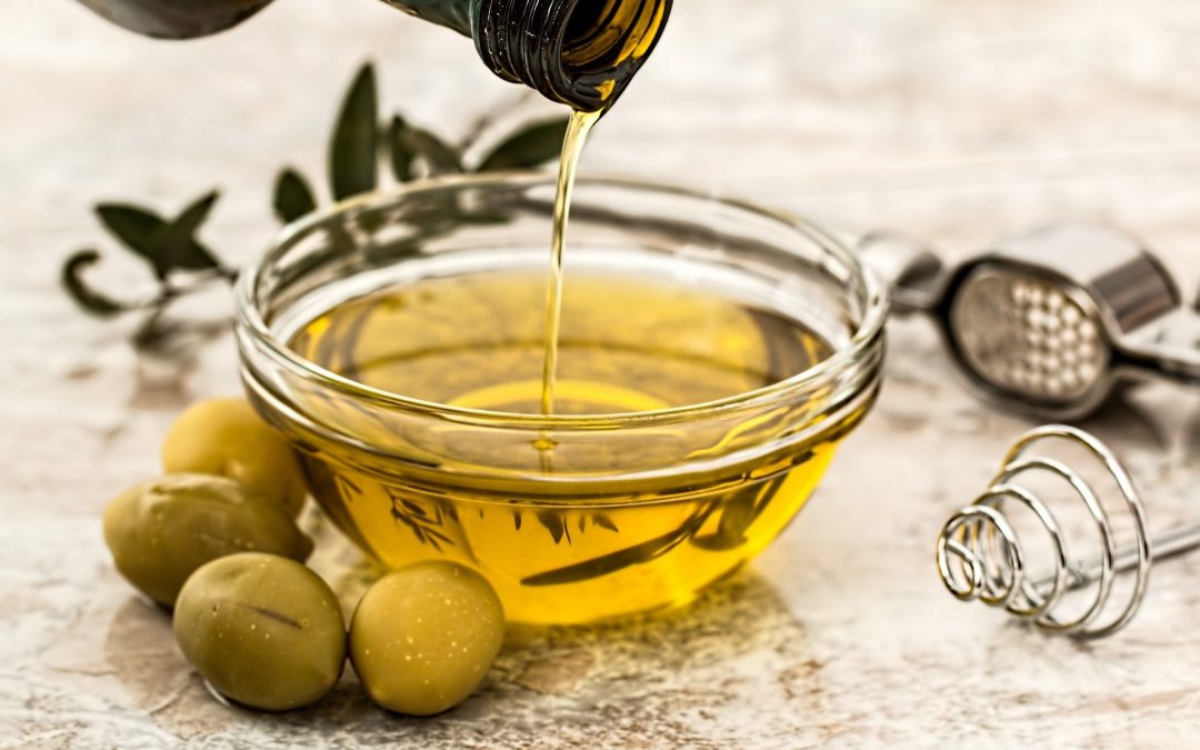 Descuento del 10% en aceite de oliva virgen extra para afiliados