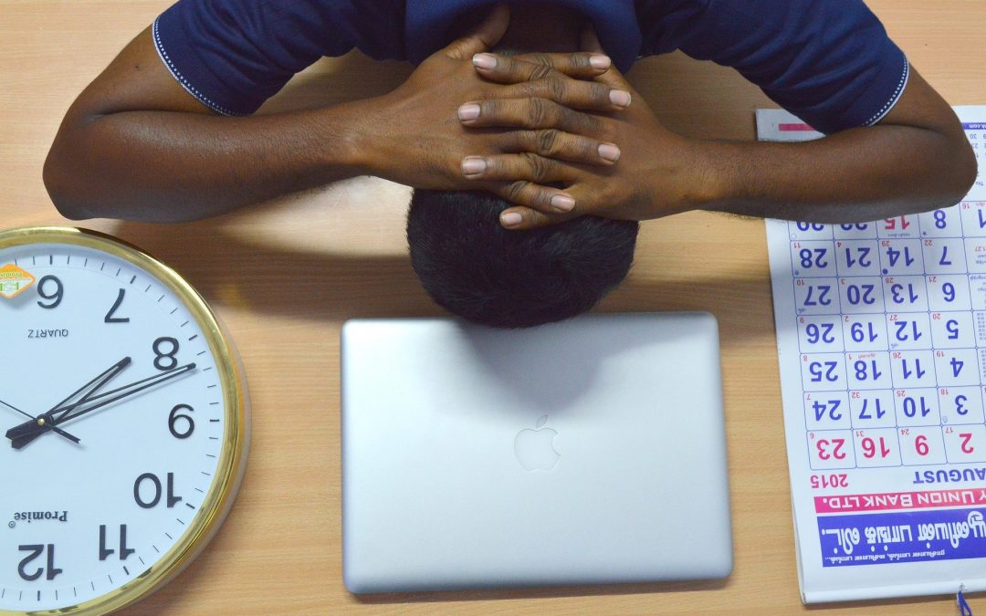 Estrés, fatiga mental, agotamiento… ¿Qué son los riesgos psicosociales en el trabajo?