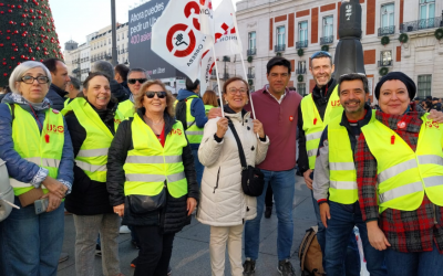 USO-Madrid se moviliza en defensa de la paz y en apoyo de los bomberos